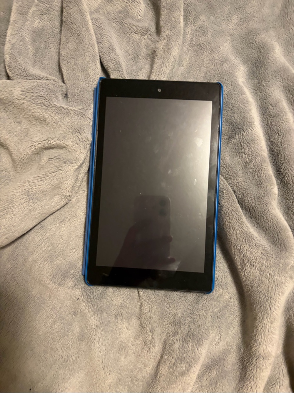 Amazon Blue Tablet with Matching Blue Case